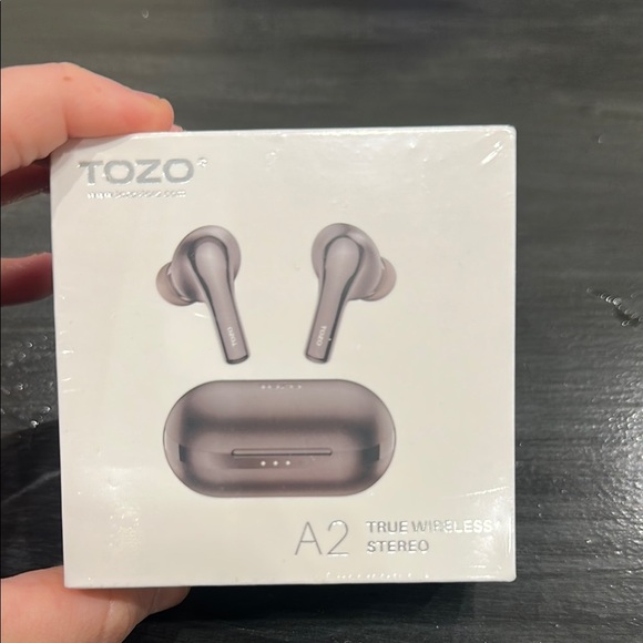 TOZO A2 True Wireless Earbuds - Picture 2 of 4